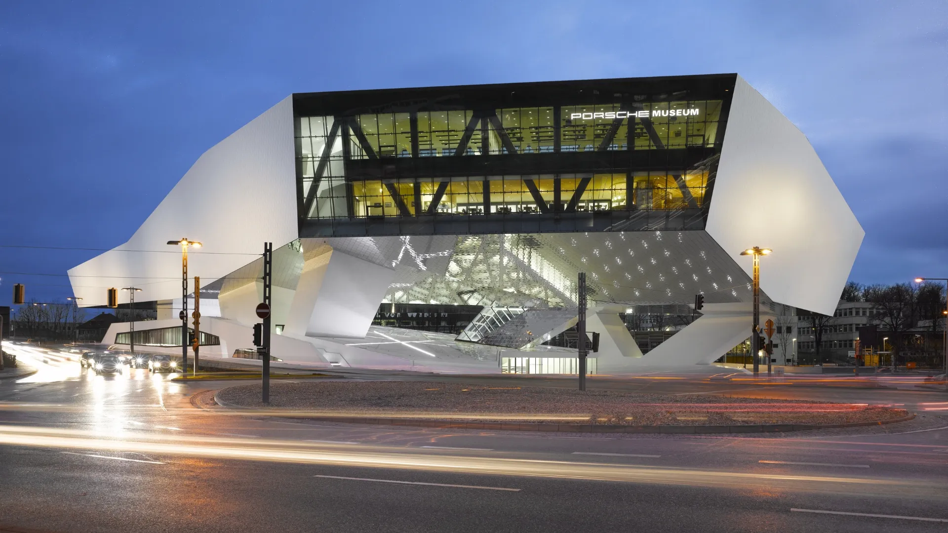 JFB Projekte - JFB Projekte - Neues Porsche Museum Stuttgart JFB Projekte - Cannion Stuttgart Titelbild