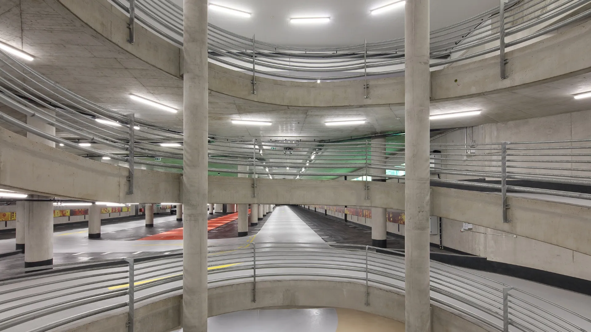 JFB Projekte - JFB Projekte - Parkhaus am Bahnhof Ulm