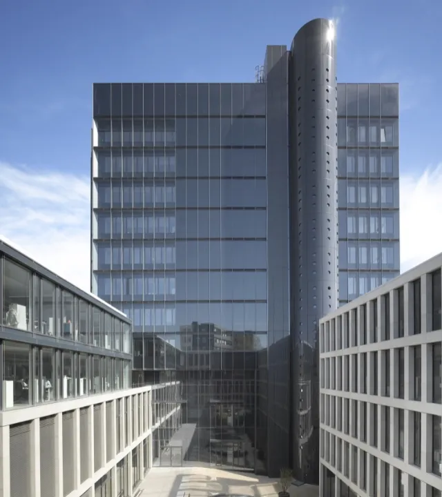 JFB Projekte - JFB - Sparkasse Göppingen_Sanierung_Hochhaus